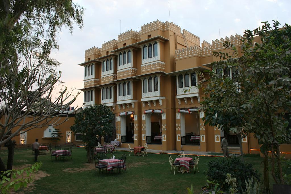 Chittorgarh Hotel Pratap Palace מראה חיצוני תמונה