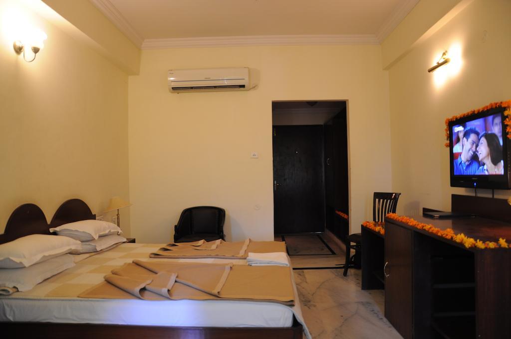 Chittorgarh Hotel Pratap Palace חדר תמונה