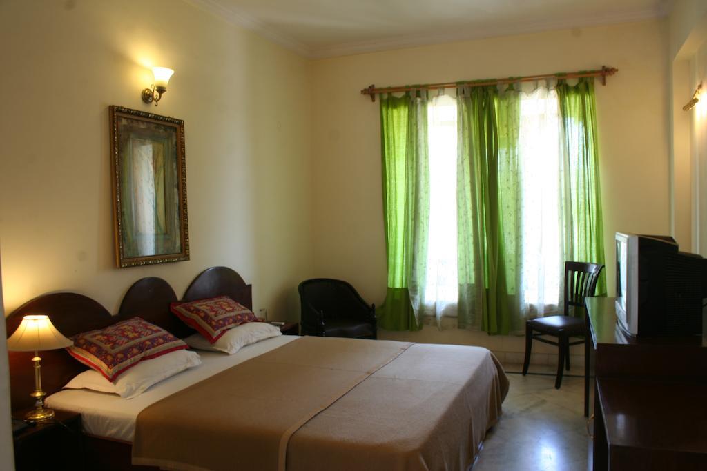 Chittorgarh Hotel Pratap Palace חדר תמונה